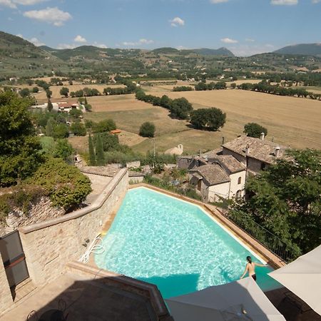La Bastiglia Hotel Spello Exterior photo